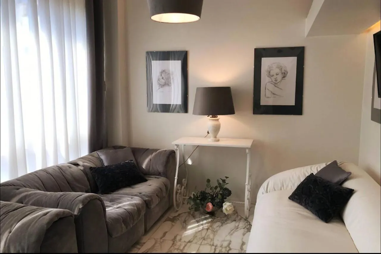 Appartamento In Affitto Milano Brera - Elegant Apartment In Brera 0*, Milan Italy