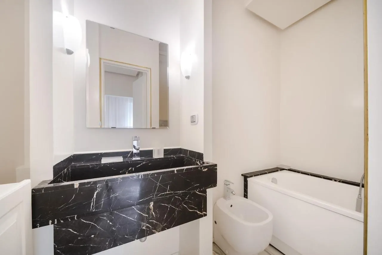Appartamento In Affitto Milano Brera - Elegant Apartment In Brera